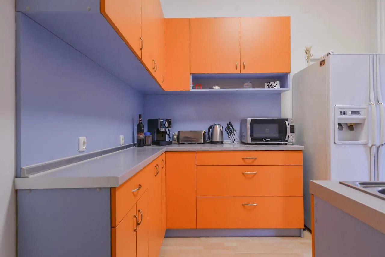 Apartment Home Sweet Home - Spacious Two Bedroom On Dondukov Boulevard Sofia