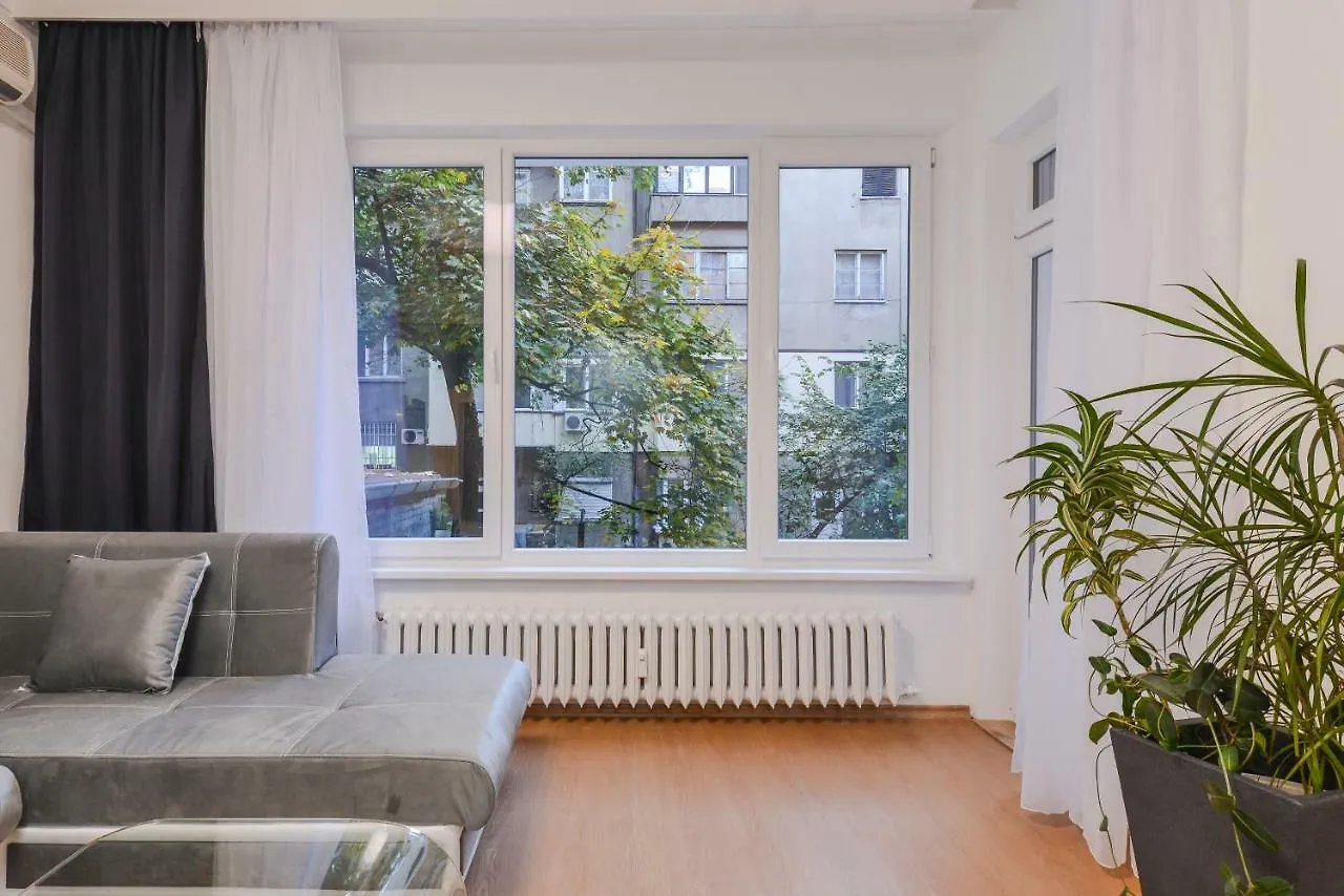 Apartment Home Sweet Home - Spacious Two Bedroom On Dondukov Boulevard Sofia