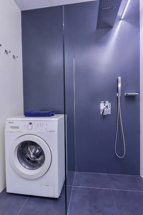 Apartment Home Sweet Home - Spacious Two Bedroom On Dondukov Boulevard Sofia